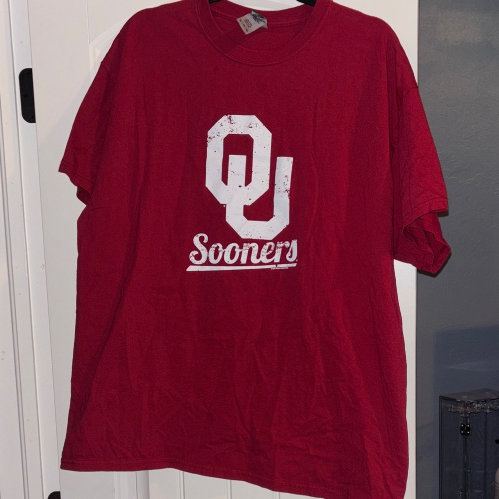 Gildan Red Sooners Men's Short Sleeve Tee